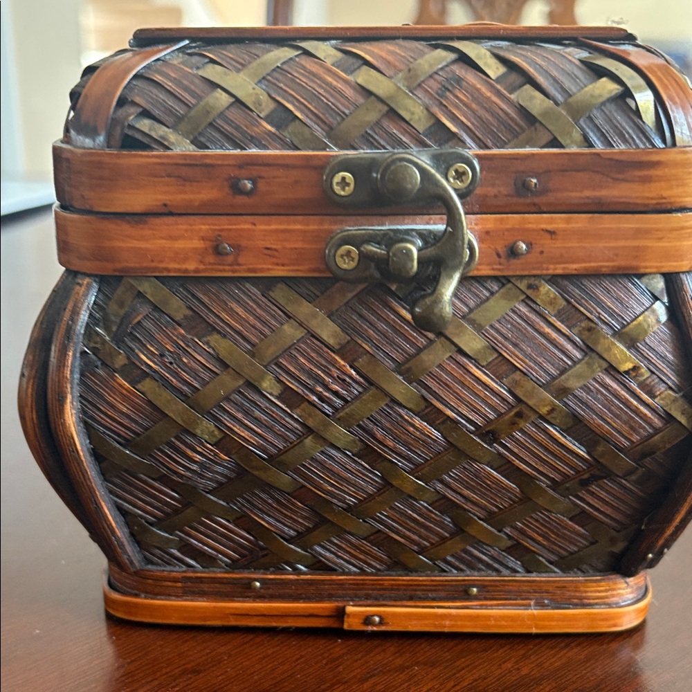 Rare Vintage  Asian Woven Brown and Tan wicker Basket  with brass lock